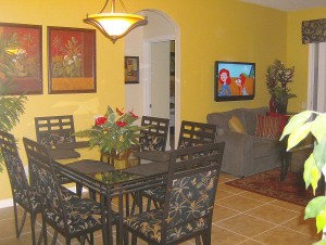 00230 dining area